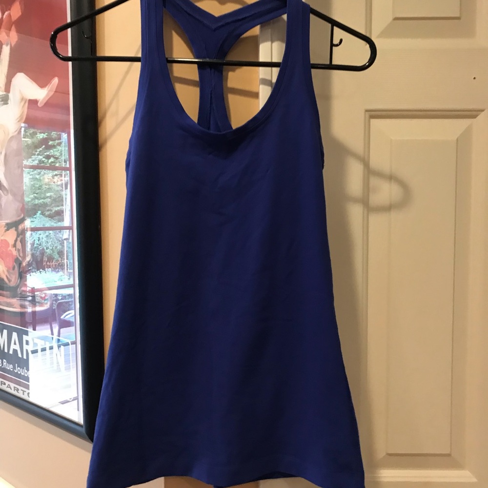 Lululemon tank